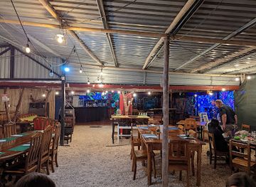 costa-rica/northern-plains/restaurant/tinajas-arenal