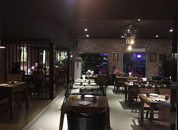 myanmar-burma/mandalay/restaurant/indian-tadka-mandalay