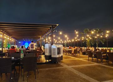 singapore/north-region/restaurant/red-lantern-live-seafood-sembawang-country-club