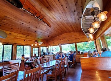 Byrd's Mulberry Riverfront Restaurant