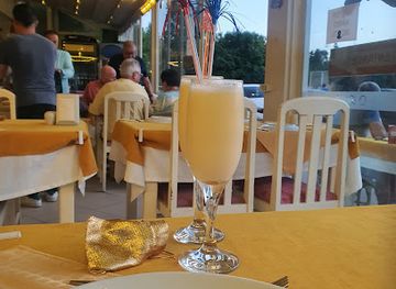 turkiye/kusadasi/restaurant/special-restoran-cafe-bar