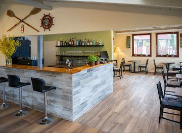 hungary/balaton-uplands/restaurant/konyha-kert-bisztro-es-bar