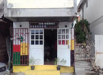 dominica/middleham-falls/restaurant/starline-ital-kitchen