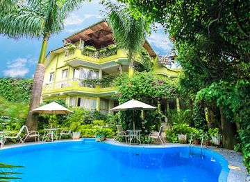 burundi/kanzigiri-natural-reserve/restaurant/hotel-dolce-vita-resort
