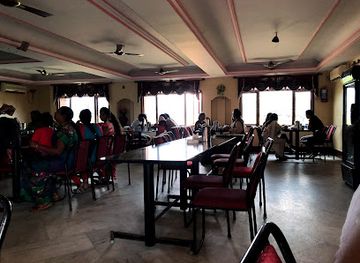 india/eastern-ghats/restaurant/vasundhara-restaurant