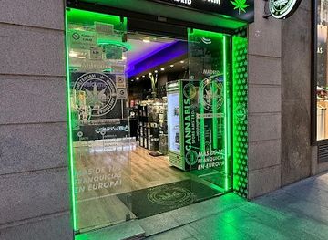 spain/madrid/sol/restaurant/cannabis-store-amsterdam-madrid