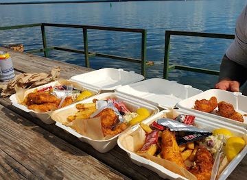 michigan/marquette/restaurant/fish-express