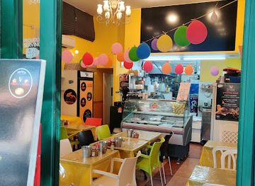 israel/zikhron-ya-akov/restaurant/ronis-hummus-pol-shakshuka