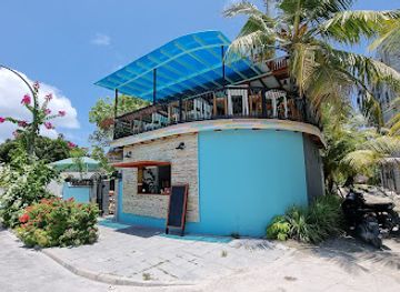 maldives/gnaviyani-atoll/restaurant/cool-banana