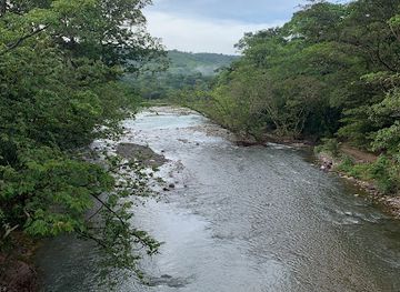 panama/ngabe-bugle-comarca/restaurant/restaurante-mro