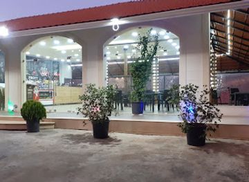 lebanon/chouf-district/restaurant/shouf-paradise