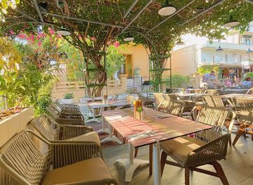 greece/rhodes/restaurant/greek-stories