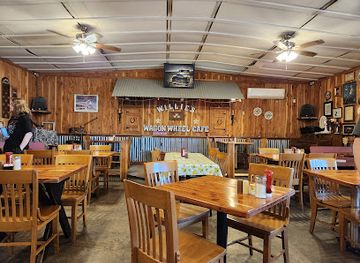 arkansas/arkansas-highland/restaurant/willie-s-wagon-wheel-cafe