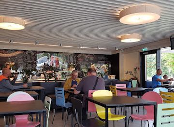 latvia/sigulda/restaurant/pasednica