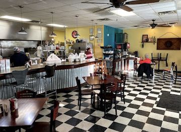 virginia/blue-ridge-highlands/restaurant/damascus-diner