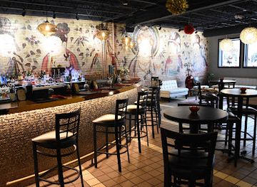 iowa/west-des-moines/restaurant/heavenly-asian-cuisine-lounge