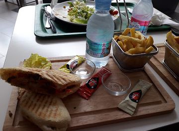 morocco/meknes/restaurant/amore-italiano