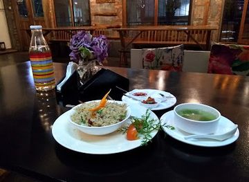 india/aizawl/restaurant/west-cafe