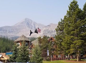 montana/the-mission-mountains/restaurant/the-cabin-bar-grill