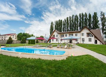 kyrgyzstan/issyk-kul-region/restaurant/dolinnka-hotel