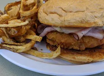 Lake Side Grill