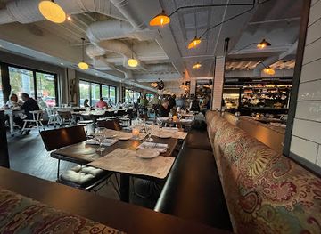 florida/sarasota/restaurant/veronica-fish-and-oyster