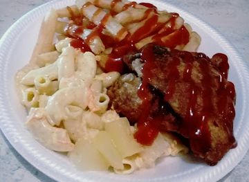 barbados/saint-philip/restaurant/mamee-s-pot-bar