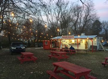 arkansas/devil-s-den-state-park/restaurant/sugar-shack