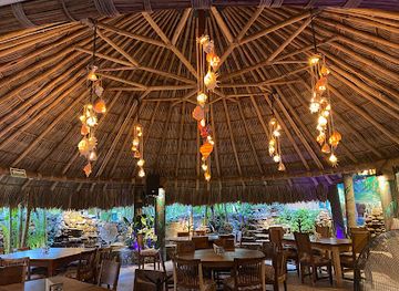 mexico/acapulco/restaurant/paititi-del-mar