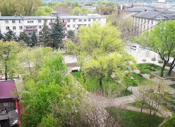 moldova/nistru-river/restaurant/nistru