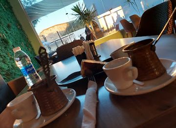 libya/surt-desert/restaurant/mood-cafe-and-restaurant