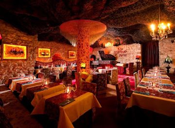 poland/krakow/restaurant/restauracja-the-piano-rouge