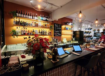 singapore/bukit-timah-nature-reserve/restaurant/barrio