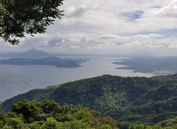 philippines/taal-volcano/restaurant/fire-lake-grill