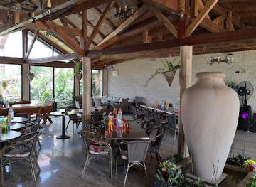 romania/mehedinti/restaurant/mes-amis