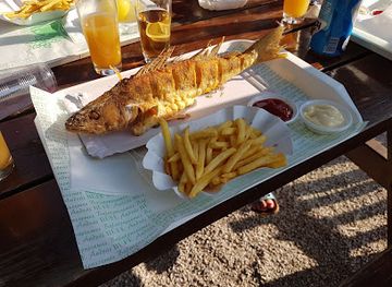 hungary/southern-transdanubia/restaurant/andras-bufe