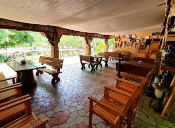 moldova/codru-national-park/restaurant/safari