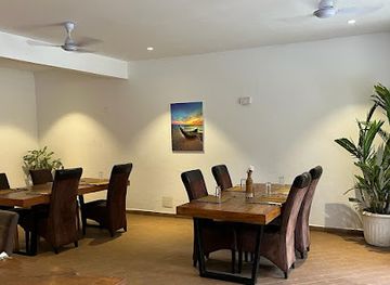 the-gambia/bakau/restaurant/house-of-flavour