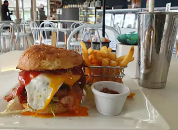 Catalina Grill House