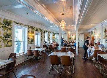 florida/apalachicola/restaurant/the-franklin-cafe