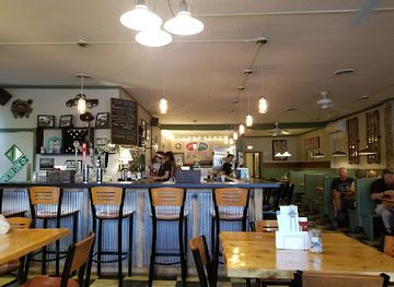 wisconsin/door-county/restaurant/grasse-s-grill