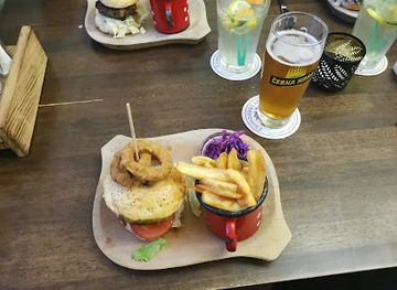 hungary/pecs/restaurant/bohemia-sorkonyha