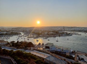 malta/northern-harbour/restaurant/dinner-in-the-sky-malta