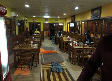 angola/namibe-desert/restaurant/restaurante-luleida