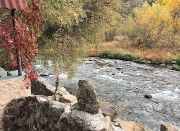 armenia/yeghegis-village/restaurant/van-family-cuisine