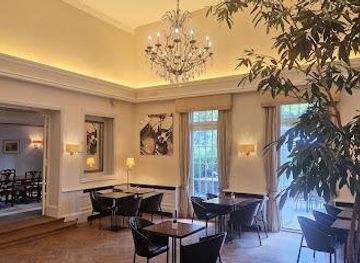 germany/berlin/restaurant/cafe-im-literaturhaus-wintergarten