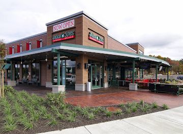 massachusetts/waltham/restaurant/jake-n-joes-sports-grille-waltham