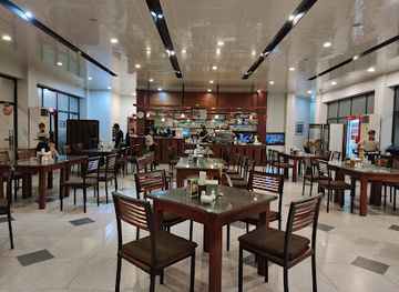 myanmar-burma/naypyidaw/restaurant/ykko-kyay-oh