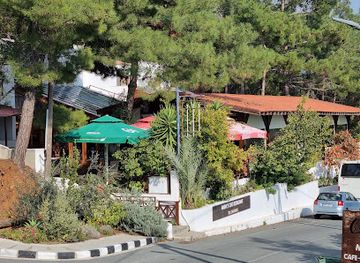 cyprus/machairas-forest/restaurant/marias-restaurant