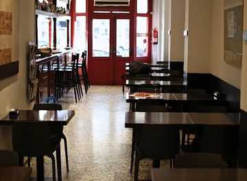 spain/girona/eixample/restaurant/restaurant-raco-del-pernil